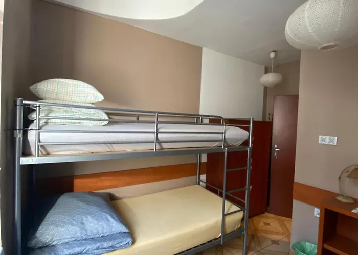 Stacja Centrum Hostel *