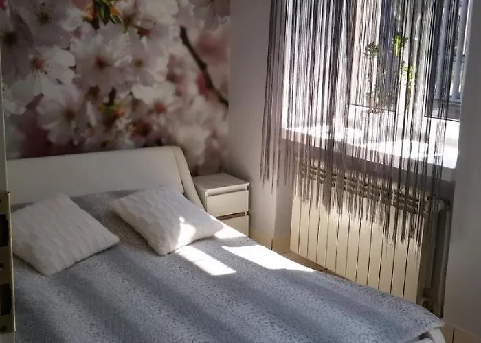 Stacja Centrum * Čenstochová